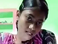 Sexy Dehati desi uses a dildo to masturbate in video: desi,dildo,masturbation,pakistani,sex toys